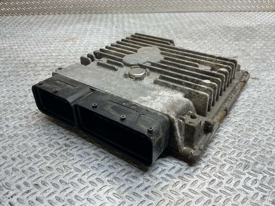 Styreenhet motor til VW Golf VI 2008-2012  (VOLKSWAGEN|03L 997 557 M||03L 907 425 C)