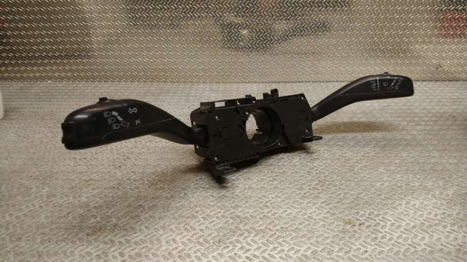 Bryter combi til VW Transporter / Caravelle 2009-2015 (Fase 2) (T5) (T5) (VOLKSWAGEN|6Q0 953 513 BA|)