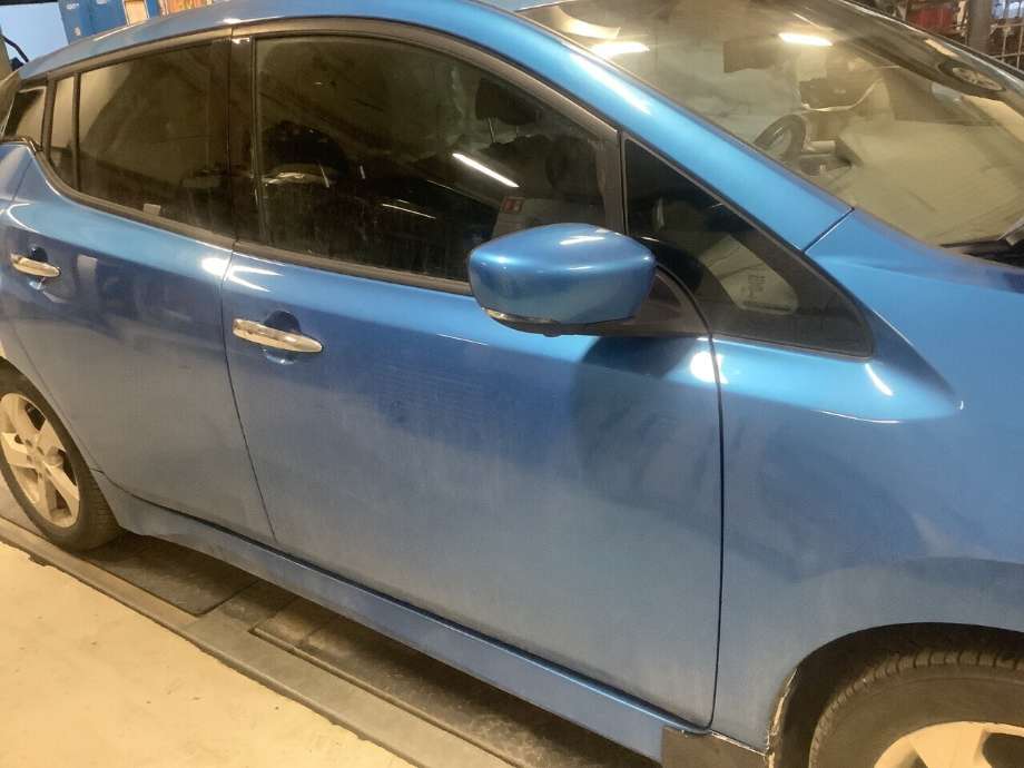 Dør høyre foran til Nissan Leaf, 2018-->> (Type II) (NISSAN|)