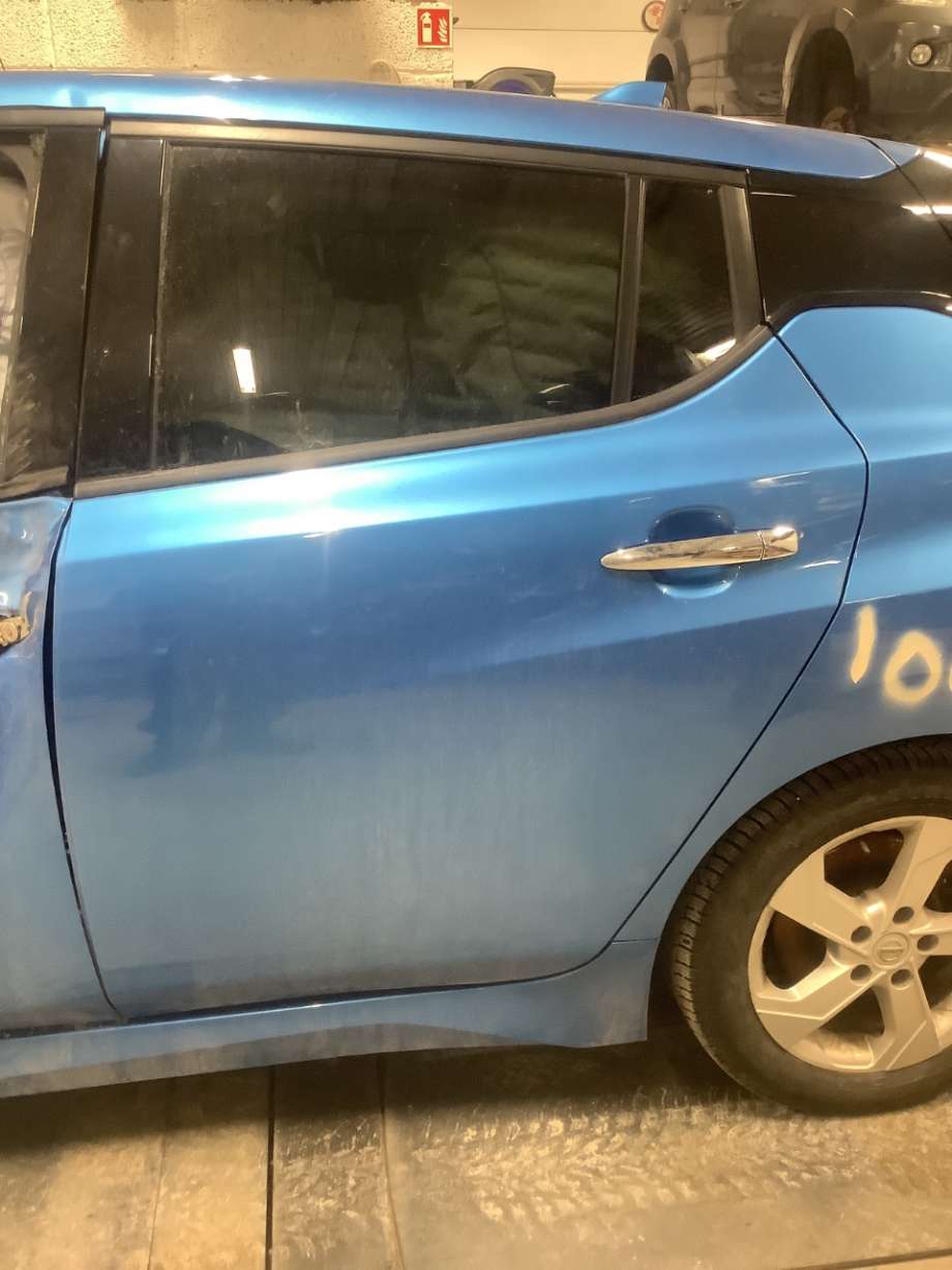 Dør venstre bak til Nissan Leaf, 2018-->> (Type II) (NISSAN|)