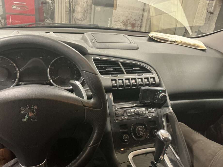 Dashbord til Peugeot 3008, 2009-2016 (Type I)  (PEUGEOT|)