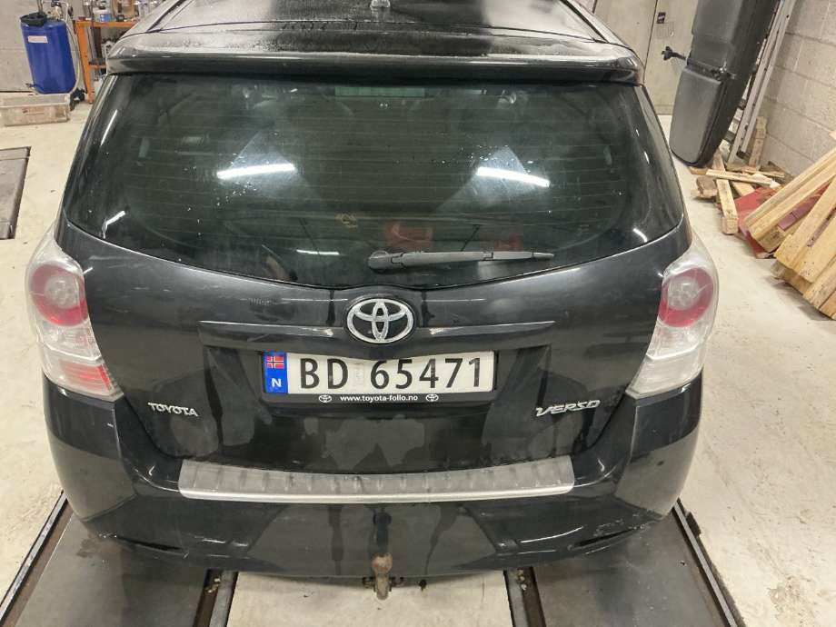 Bakluke combi til Toyota Verso, 2009-2016 (Type III)  (TOYOTA|670050F030)
