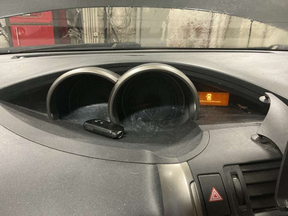 Instrumentpanel til Toyota Verso, 2009-2016 (Type III)  (TOYOTA|)