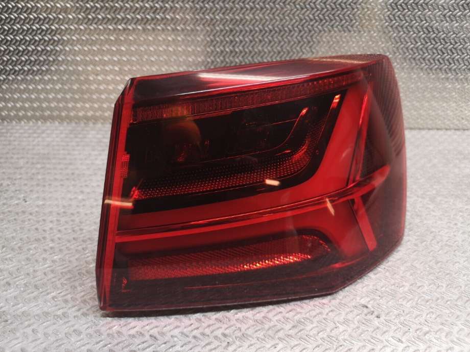 Baklykt høyre til Audi A6 2014-2018 (Type IV, Fase 2) (C7) (C7) (AUDI|4G9 945 096 F|)