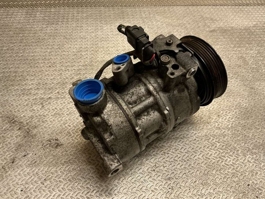 Aircondition kompressor til Audi A6 2014-2018 (Type IV, Fase 2) (C7) (C7) (AUDI|4M0 820 803 L|)