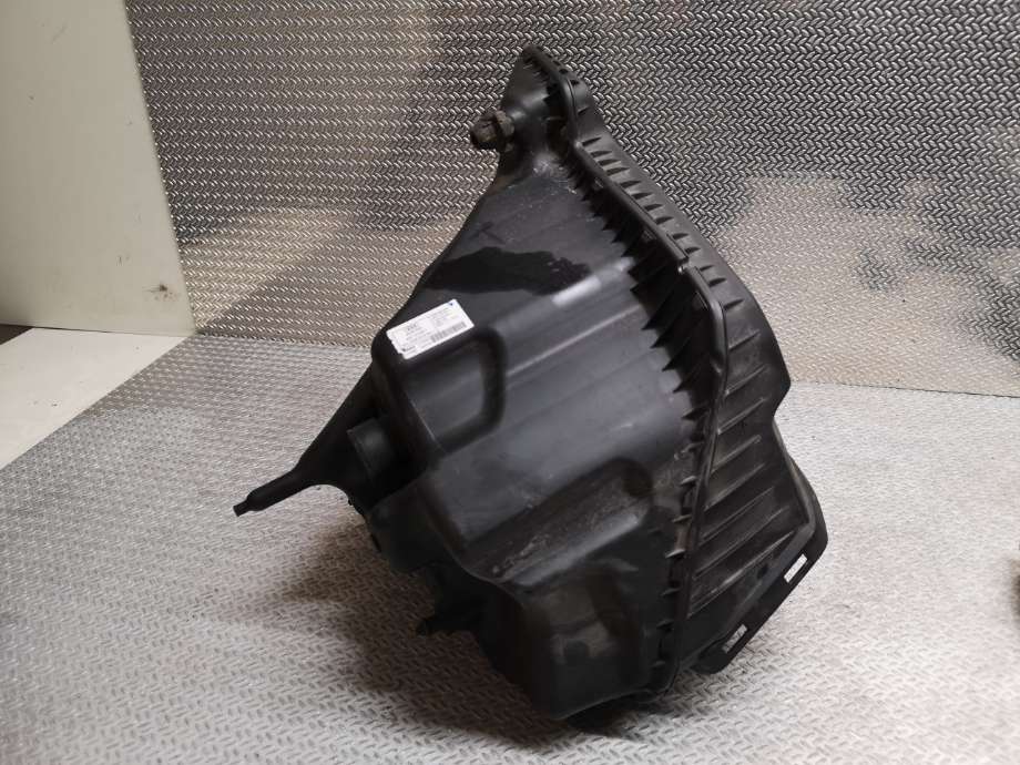 Luftfilterboks til Audi A6 2014-2018 (Type IV, Fase 2) (C7) (C7) (AUDI|4G0 133 838|)