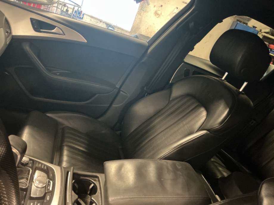 Sete foran høyre til Audi A6, 2014-2018 (Type IV, Fase 2) (C7) (C7) (AUDI|8K0 881 158)