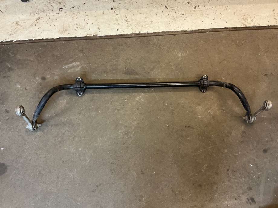 Stabilisatorstag foran til Audi A6 2014-2018 (Type IV, Fase 2) (C7) (C7) (AUDI|4G0 411 309 E|)