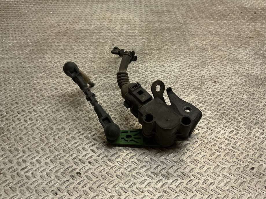 Sensor nivå til Audi A6, 2014-2018 (Type IV, Fase 2) (C7) (C7) (AUDI|4H0 941 286 G)