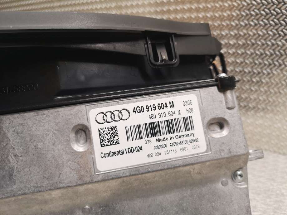 Instrumentpanel til Audi A6 2014-2018 (Type IV, Fase 2) (C7) (C7) (AUDI|4G0 919 604 M|)