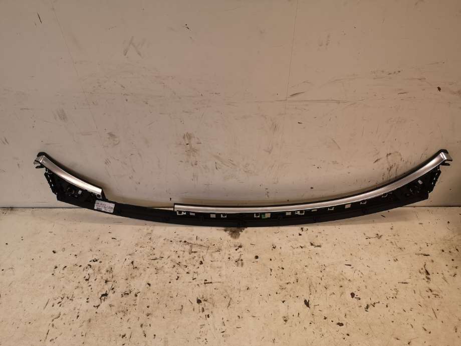 Diverse deler til Audi A6 2014-2018 (Type IV, Fase 2) (C7) (C7) (AUDI|4G1 857 051|)
