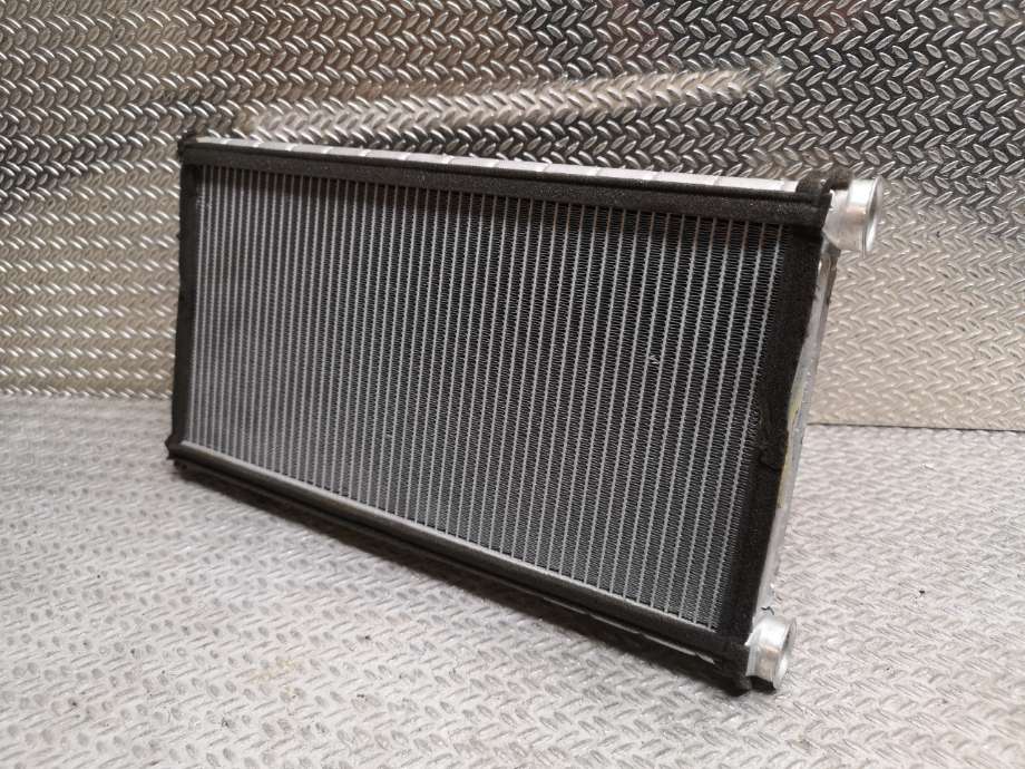 Varmeapparat diverse til Audi A6, 2014-2018 (Type IV, Fase 2) (C7) (C7) (AUDI|4H0 898 037)