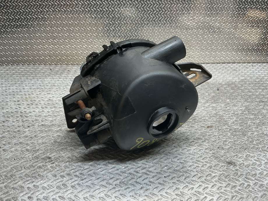 Tåkelykt høyre foran til BMW 3-Serie 2005-2011 (E90/E91/E92/E93) (E90/E91/E92/E93) (BMW|63 17 6 948 374|6310100001)