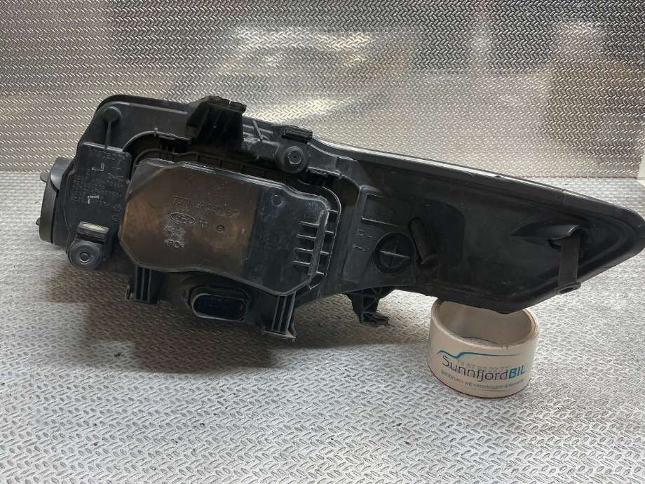 Frontlykt høyre xenon til Ford Mondeo 2011-2014 (Type IV, Fase 2)  (FORD|BS71-13005-AF|1811624|)