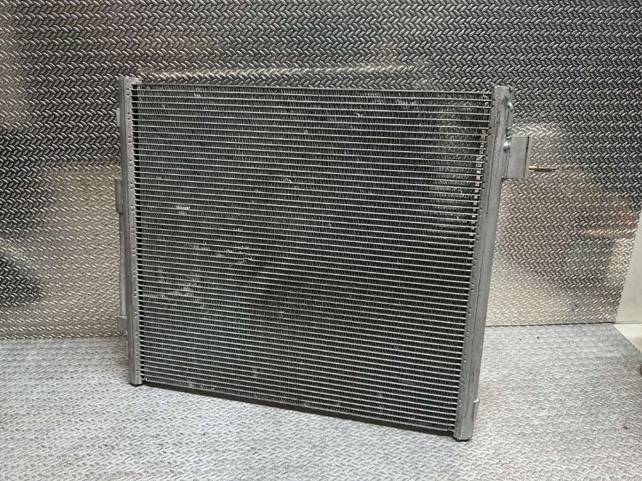 Aircondition radiator til Tesla Model S 2013-2016 (Fase 1)  (TESLA|6007610-00-A|)
