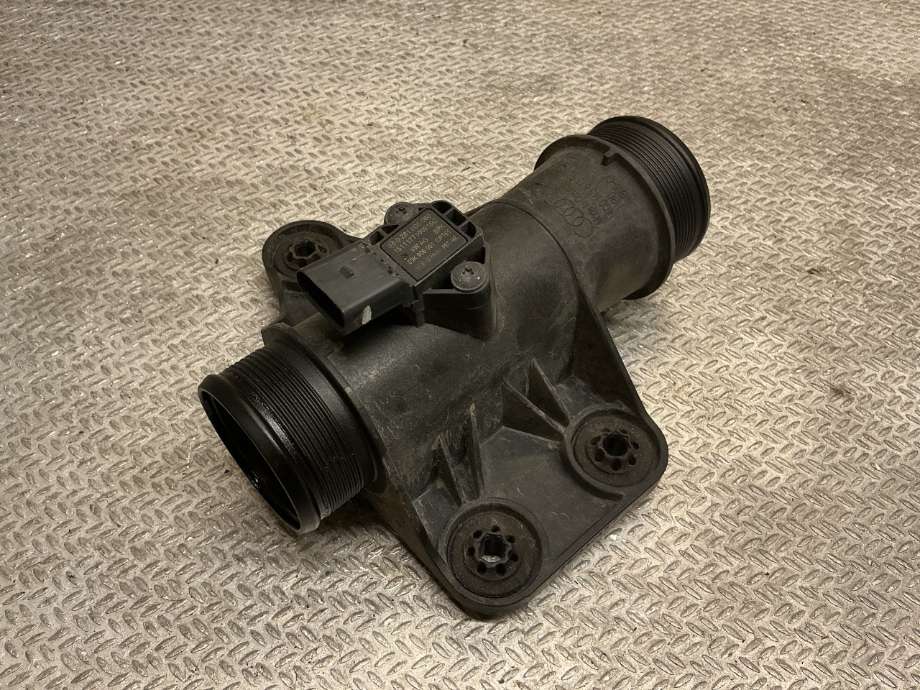 Sensor diverse til Audi A6 2014-2018 (Type IV, Fase 2) (C7) (C7) (AUDI|03K 906 051|)