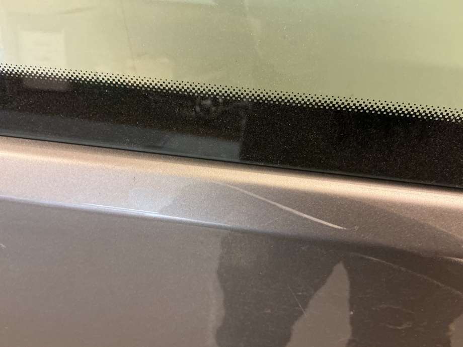 Dør venstre bak til VW Transporter / Caravelle 2015-2019 (T6) (T6) (VOLKSWAGEN|7J7 841 079 F|7LA 841 079 A|)