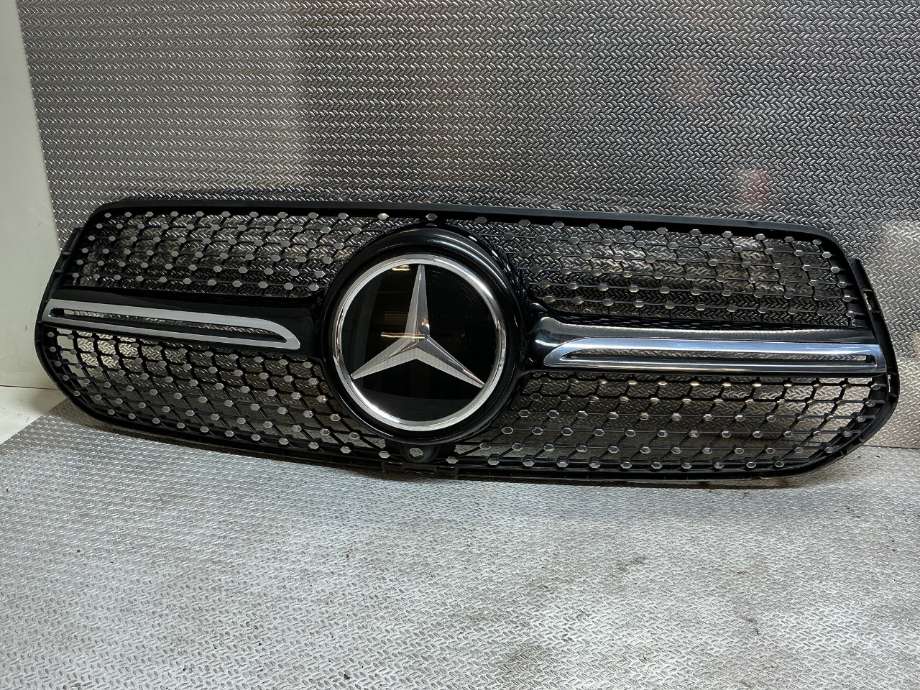 Grill til Mercedes GLE, 2019-->> (W167) (W167) (MERCEDES|A 167 888 61 00)