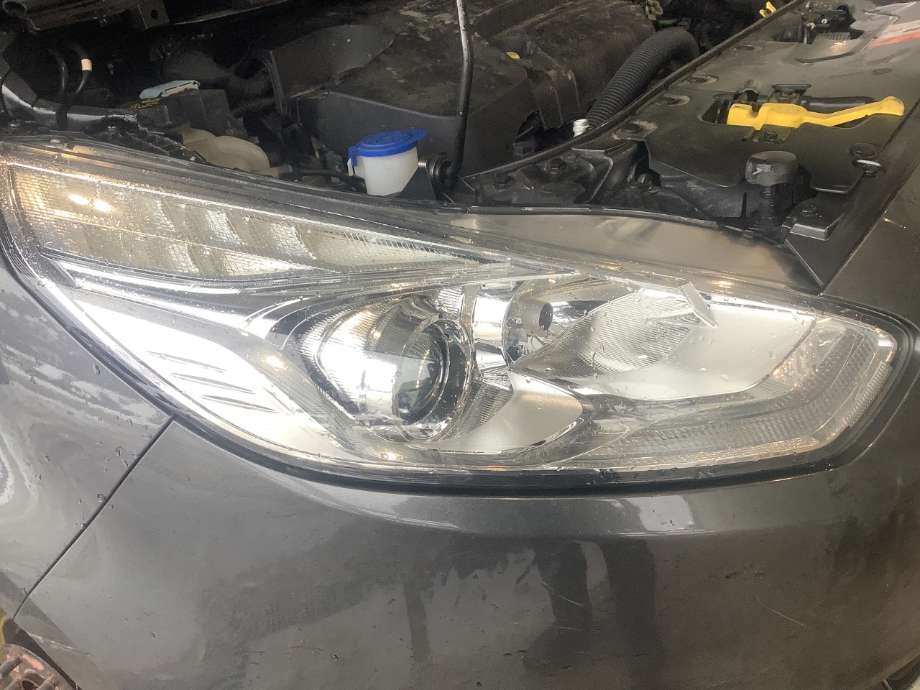 Frontlykt høyre halogen til Ford Galaxy, 2015-2022 (Type IV)  (FORD|2240608)