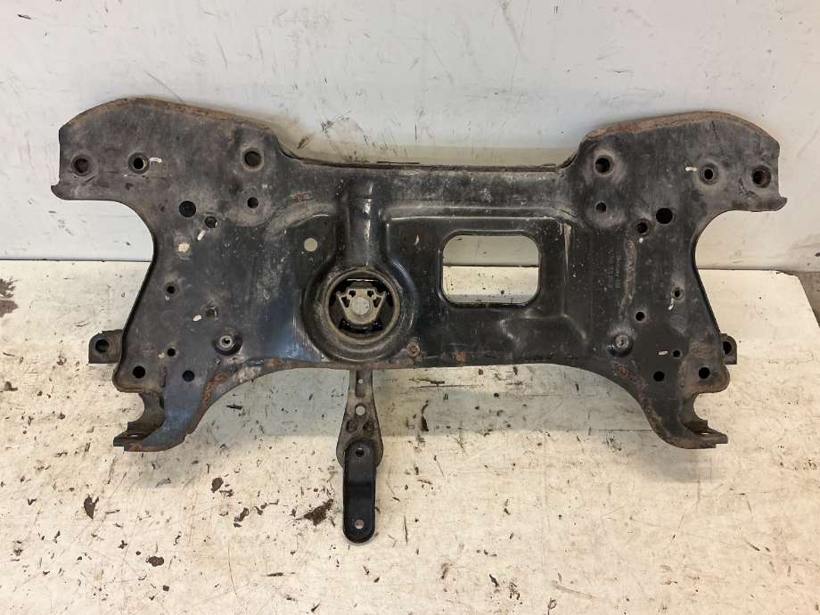 Diverse deler til VW Caddy, 2015-2020 (Type III, Fase 3)  (VOLKSWAGEN|1K0 199 315 B)