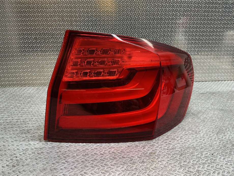 Baklykt høyre til BMW 5-Serie, 2010-2017 (F10/F11) (F10/F11) (BMW|63 21 7 203 234)