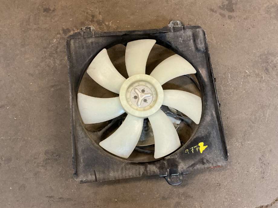 Aircondition radiator til Toyota RAV4, 2000-2006 (Type II)  (TOYOTA|1671122090)