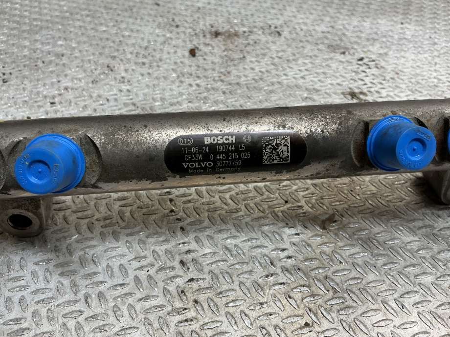 Dyseskinne (fuelrail) til Volvo XC60 2008-2013 (Type I, Fase 1)  (VOLVO|30777759|)