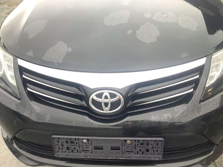 Grill til Toyota Avensis 2009-2015 (Type III, Fase 1) (TOYOTA|5311105900|)
