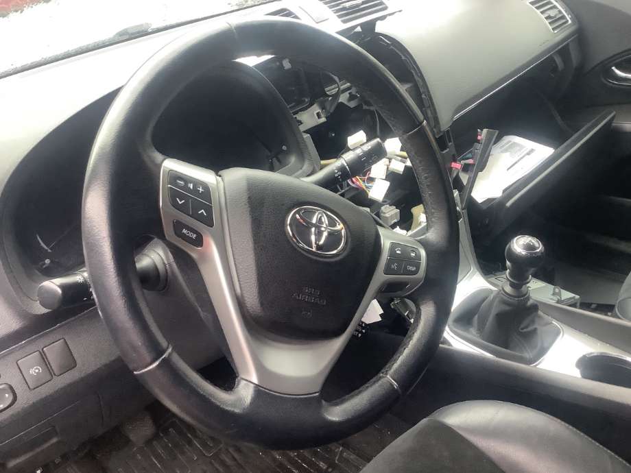 Ratt til Toyota Avensis, 2009-2015 (Type III, Fase 1) (TOYOTA|)