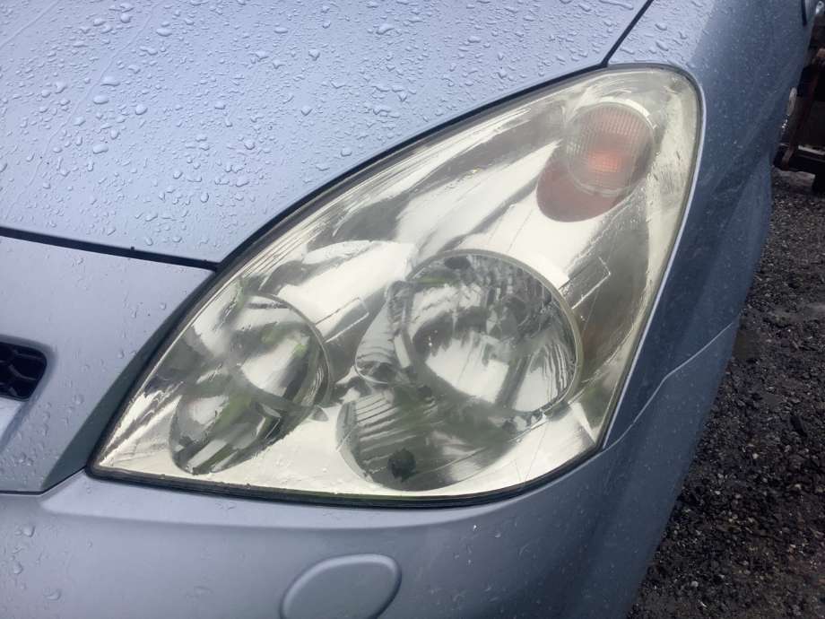 Frontlykt venstre halogen til Toyota Verso, 2004-2009 (Type II)  (TOYOTA|811700F010)