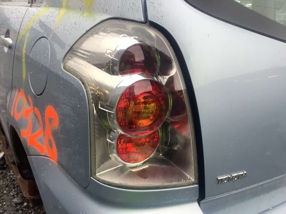 Baklykt venstre til Toyota Verso, 2004-2009 (Type II)  (TOYOTA|815610F020)