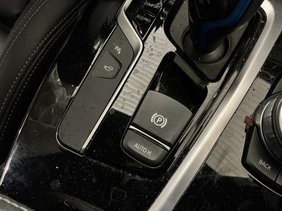 Bryter elektrisk håndbrekk/parkbrems til BMW iX3, 2021-->>  (BMW|)