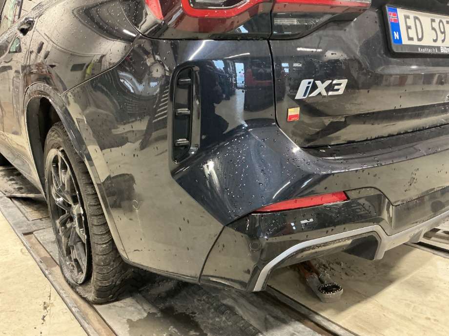 Støtfanger bak til BMW iX3 2021-->> (BMW|)