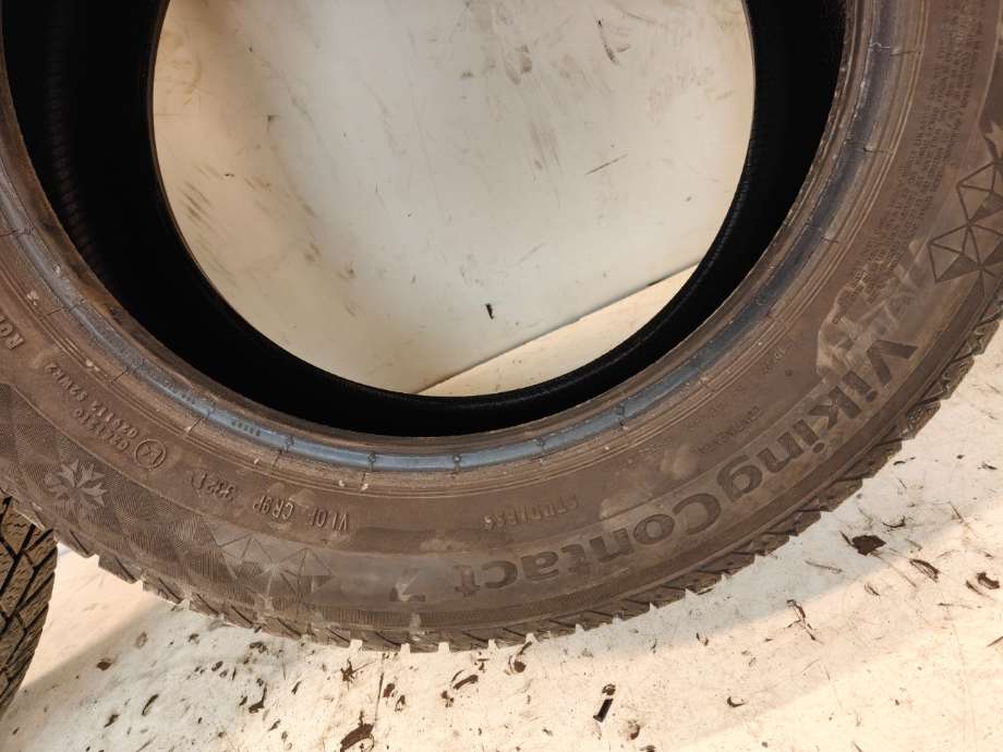 Dekk til Annet Dekk vinter piggfri 0-->> (94T|VIKING CONTACT 7|)
