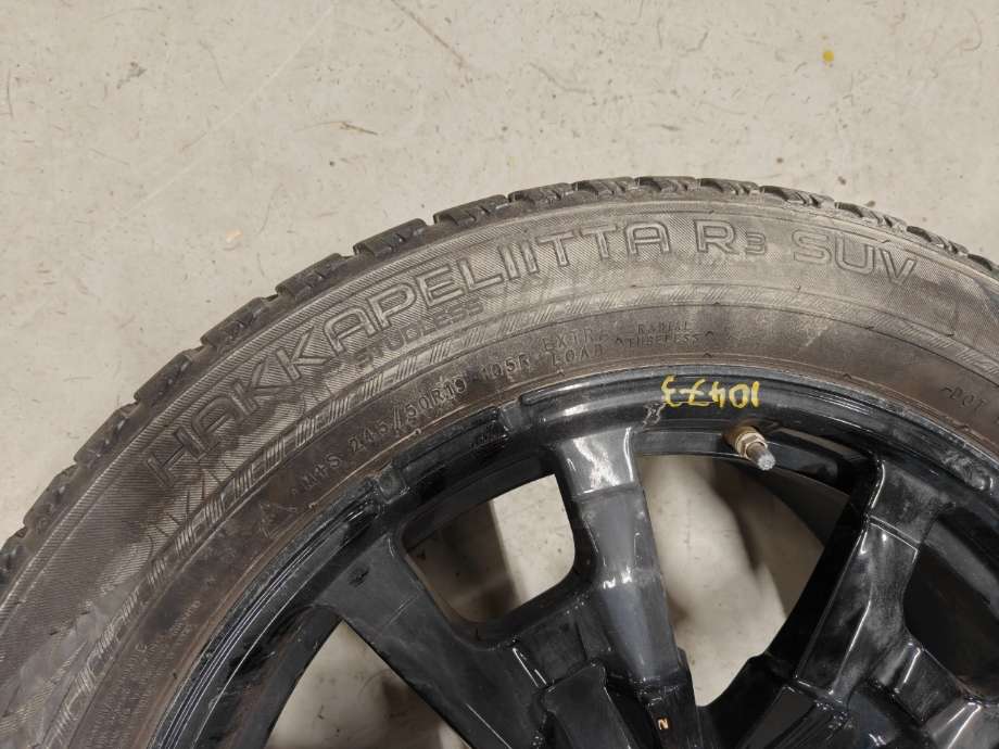 Diverse deler til Annet Dekk vinter piggfri 0-->> (105R|HAKKAPELITTA R3 SUV|)