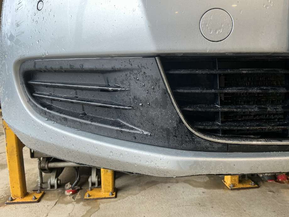 Grill høyre til VW Golf VI, 2008-2012  (VOLKSWAGEN|)