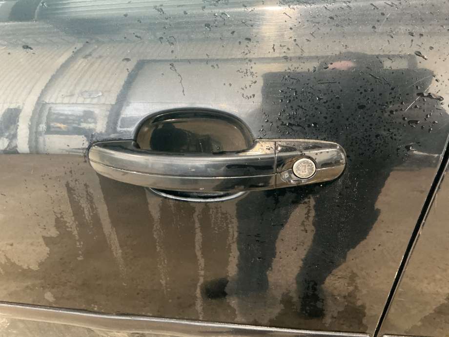 Dørhåndtak utv venstre foran til Ford Focus, 2004-2007 (Type II, Fase 1) (FORD|)