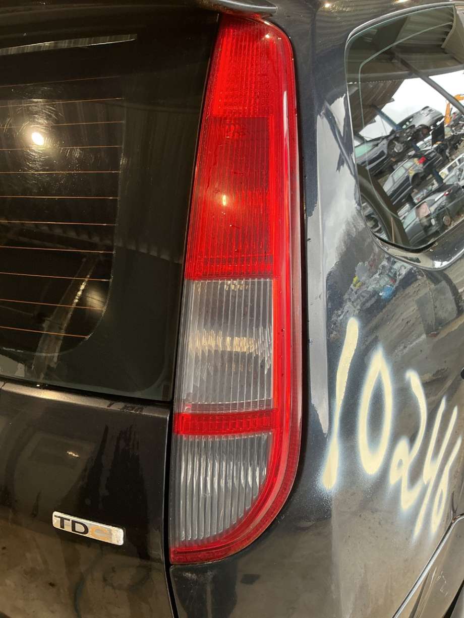 Baklykt høyre til Ford Focus, 2004-2007 (Type II, Fase 1) (FORD|)