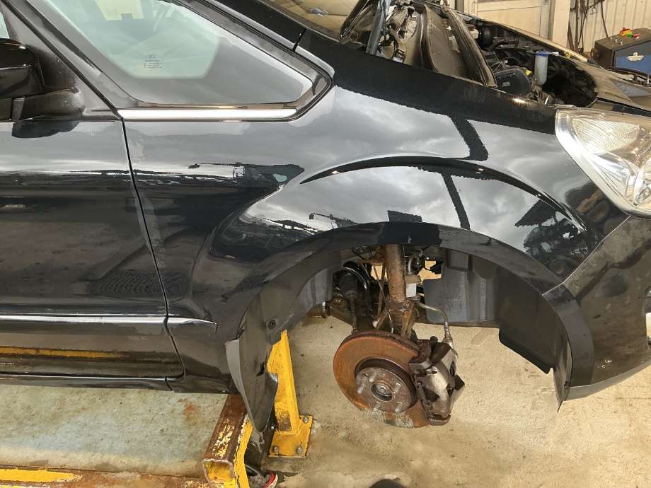 Skjerm høyre foran til Ford Galaxy, 2010-2015 (Type III, Fase 2)  (FORD|)