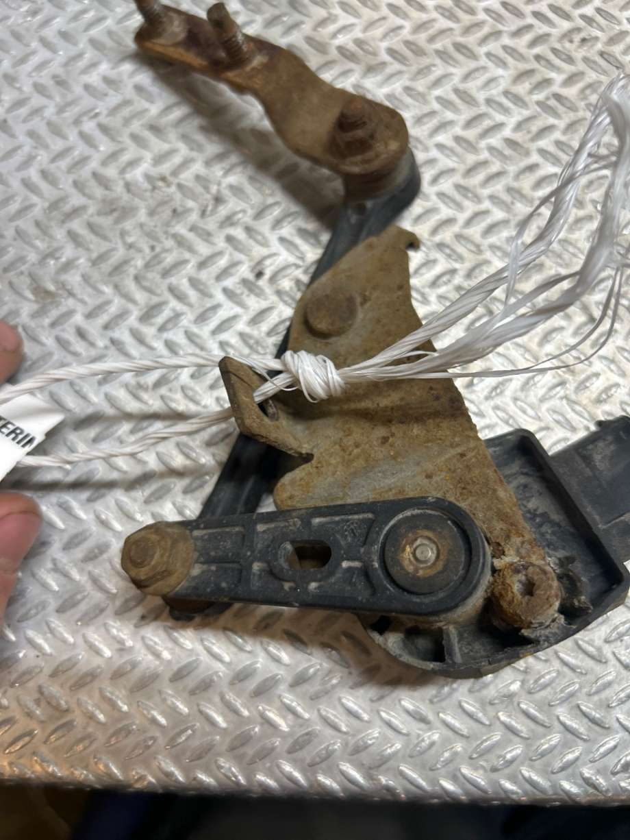 Sensor nivå til Ford Galaxy, 2010-2015 (Type III, Fase 2)  (FORD|1679313)