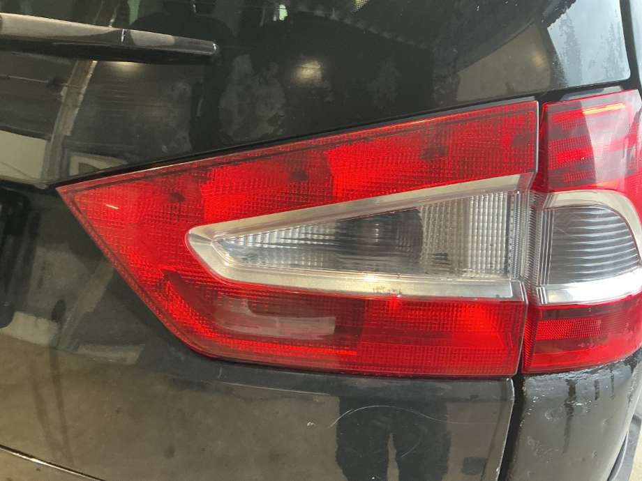 Baklykt høyre indre til Ford Galaxy, 2010-2015 (Type III, Fase 2)  (FORD|)