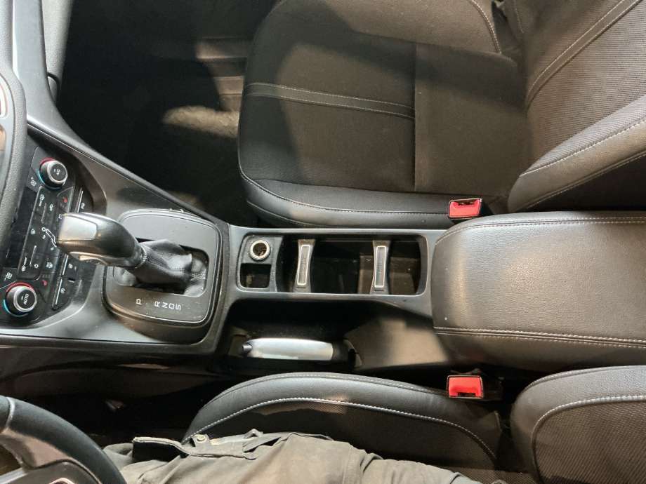 Innredning, Konsoll til Ford C-Max 2015-2019 (Type II, Fase 2) (FORD|)