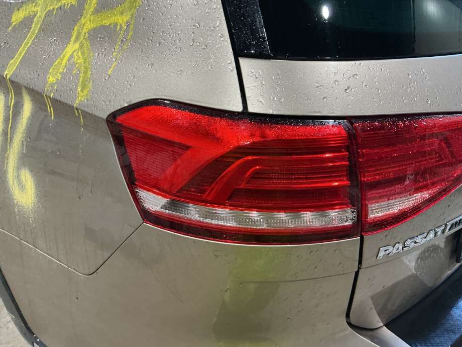 Baklykt venstre til VW Passat, 2015-2019 (Fase 1) (B8) (B8) (VOLKSWAGEN|)