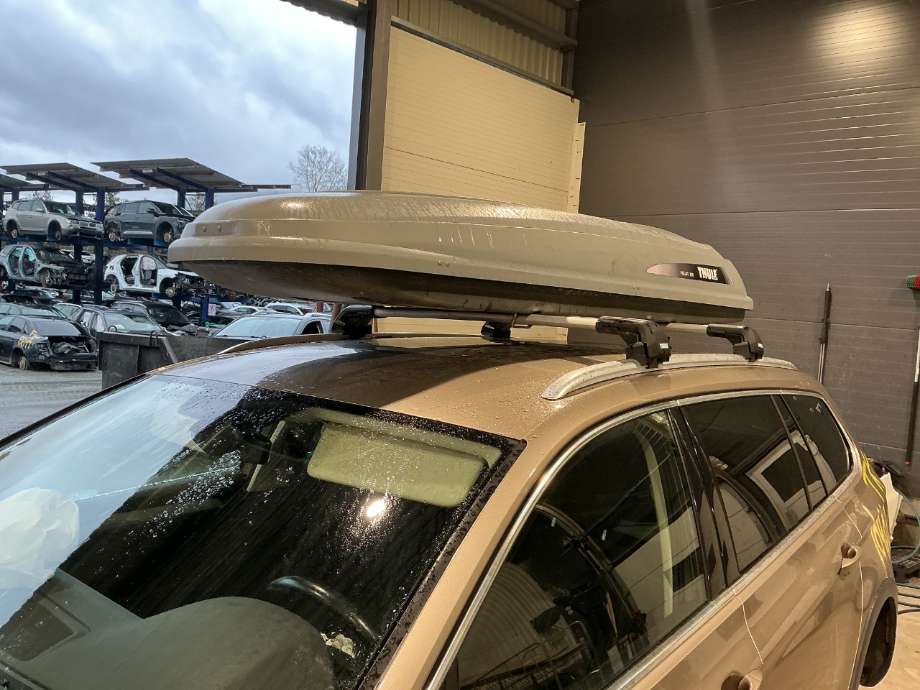 Takrails til VW Passat, 2015-2019 (Fase 1) (B8) (B8) (VOLKSWAGEN|)