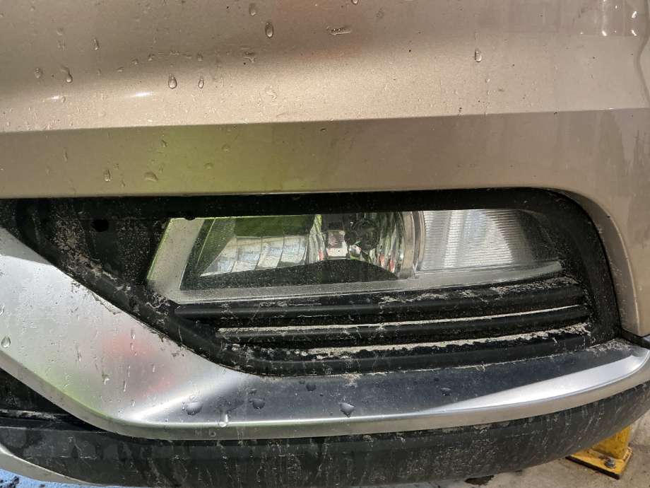 Tåkelykt venstre foran til VW Passat, 2015-2019 (Fase 1) (B8) (B8) (VOLKSWAGEN|)