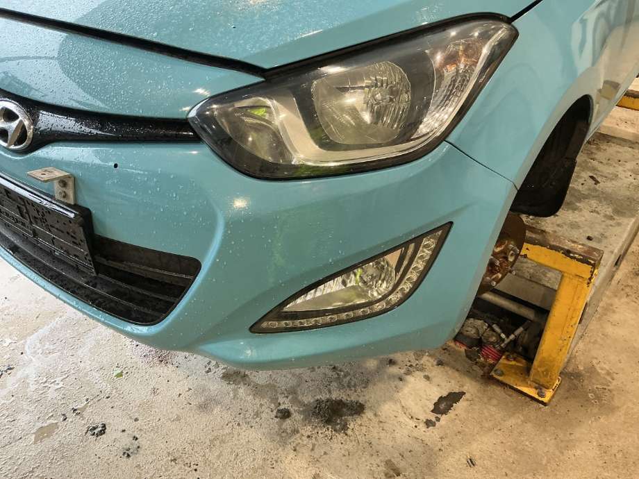 Støtfanger foran til Hyundai i20 2009-2014 (Type I) (HYUNDAI|)