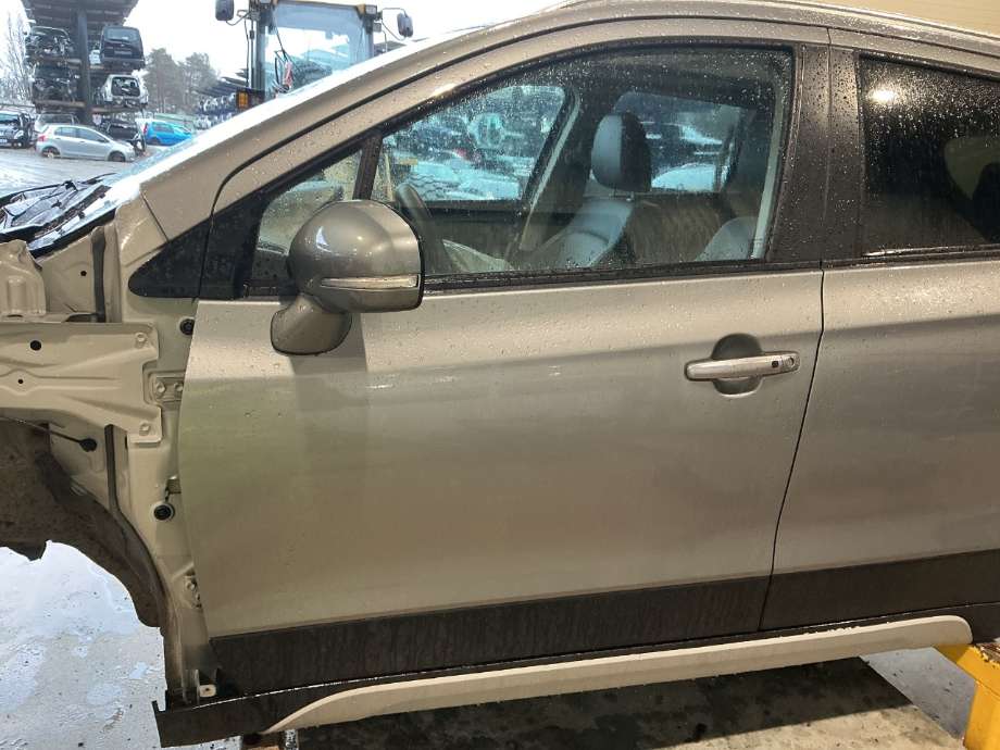 Dør venstre foran til Suzuki SX4 S-CROSS, 2013-->> (Type II)  (SUZUKI|)