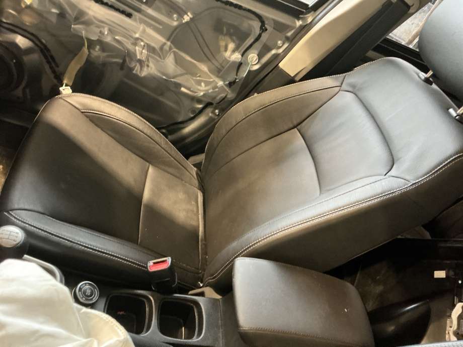 Sete foran høyre til Suzuki SX4 S-CROSS, 2013-->> (Type II)  (SUZUKI|)