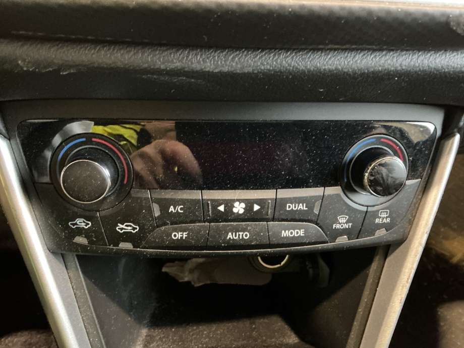 Varmeapparat betjening til Suzuki SX4 S-CROSS, 2013-->> (Type II)  (SUZUKI|)