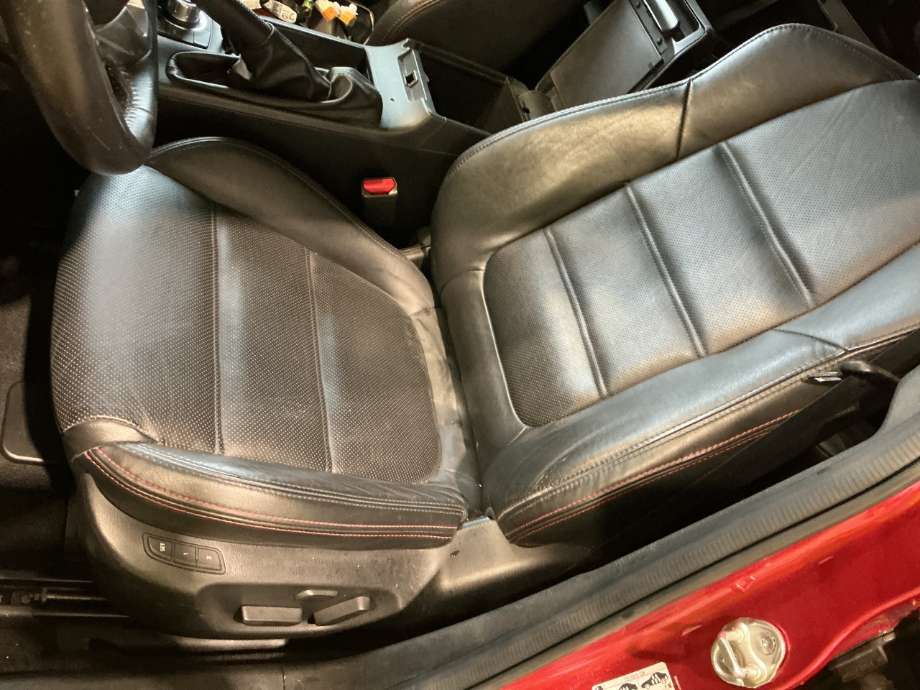 Sete foran venstre til Mazda 6, 2013-2015 (Type III, Fase 1)  (MAZDA|)